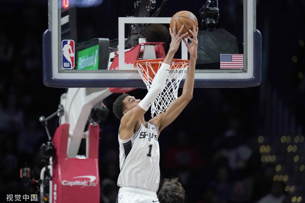 球赛事中逐 球赛事中逐