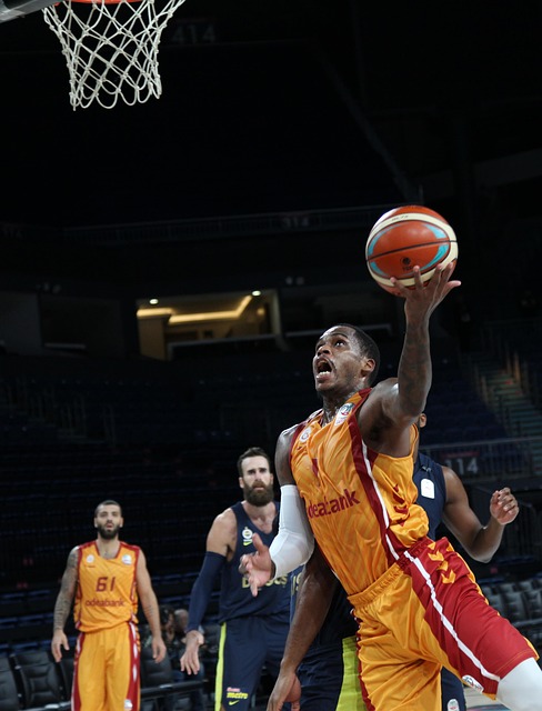 守成为球队 守成为球队