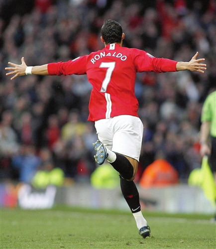 个人特点更 个人特点更